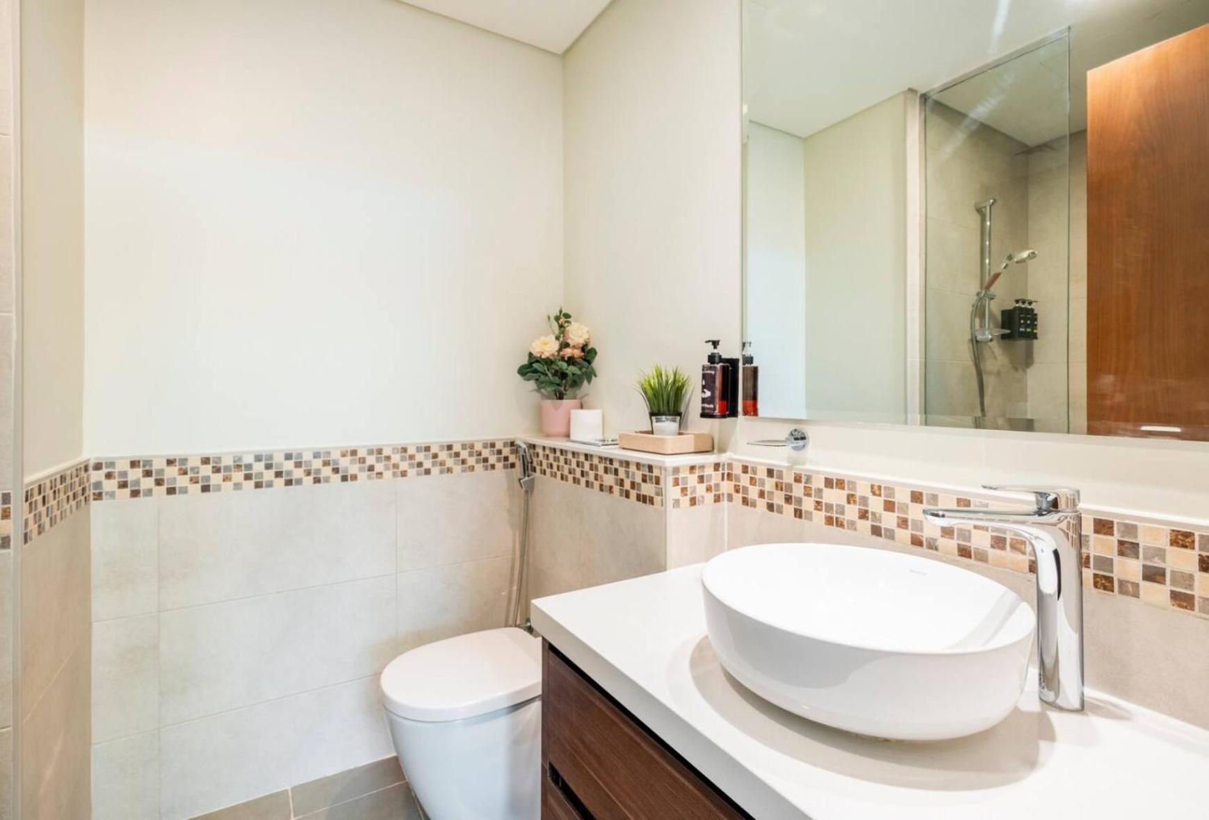 Luxury 2 Bedroom With Burj Khalifa View Dubai Exteriör bild