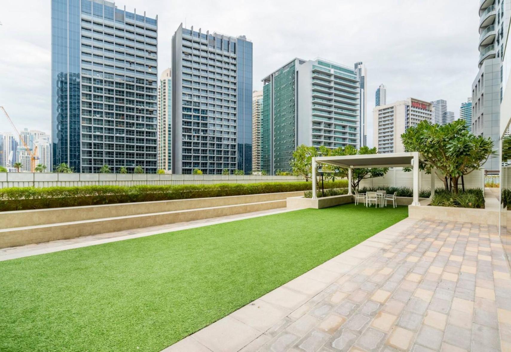 Luxury 2 Bedroom With Burj Khalifa View Dubai Exteriör bild